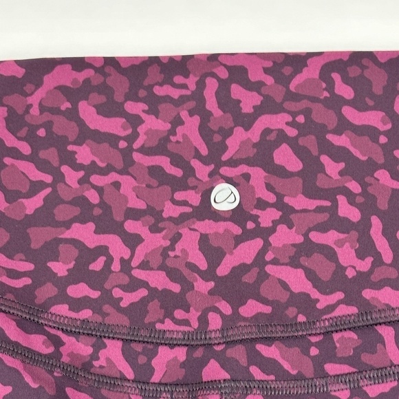 Crazy Yoga Leggings Womens Small 4/6 Purple - Picture 9 of 10